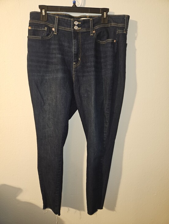 Signature by Levi Strauss Denim - Signature Levi Strauss Womans High Rise Skinny Jeans